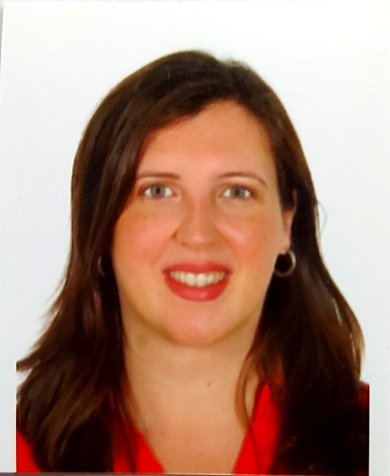 Dra. Ana María Santos Ruiz